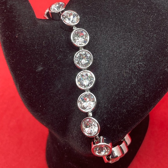 Touchstone Crystal White Ice Bracelet - Picture 6 of 8